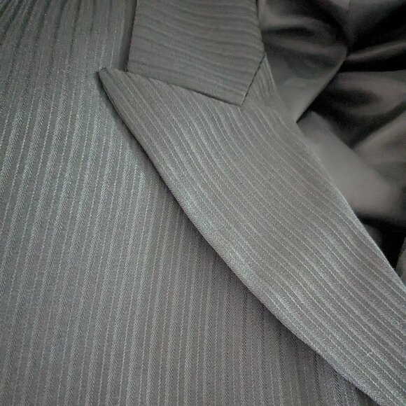 Evan-Picone Women's Black Stripe Blazer, Size 12, Suit Separate - Picture 7 of 16